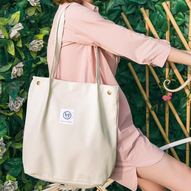 今年流行的帆布包真好看,休闲百搭,还特实用