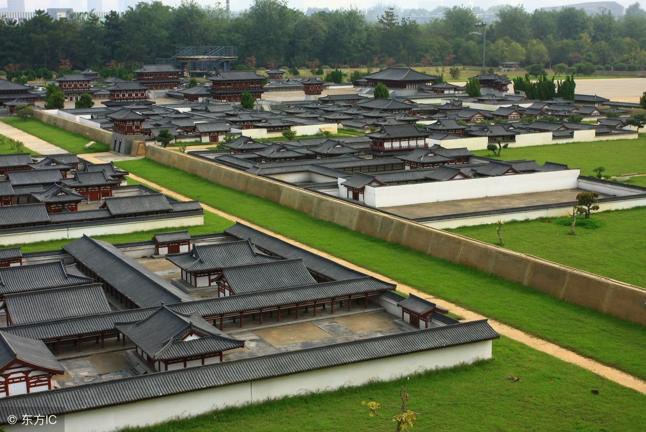 中国古代十大著名宫殿,最大宫殿是故宫2000多倍,故宫第十名