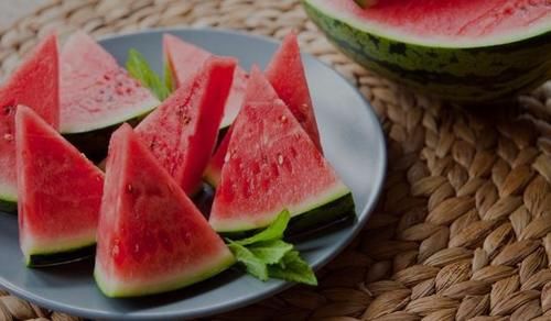 口腔溃疡老不好,3个小方法专治口腔溃疡!管用