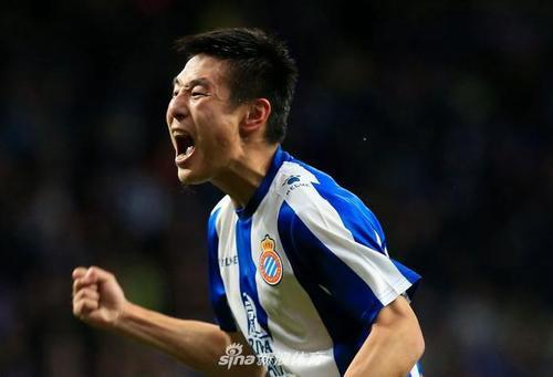 武磊进球惊动共青团中央 起床第一件事就是夸