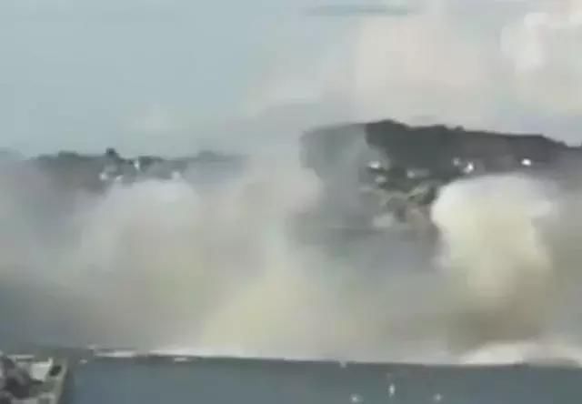 印度学中国花费40亿修大坝,仅开闸4秒就决堤,