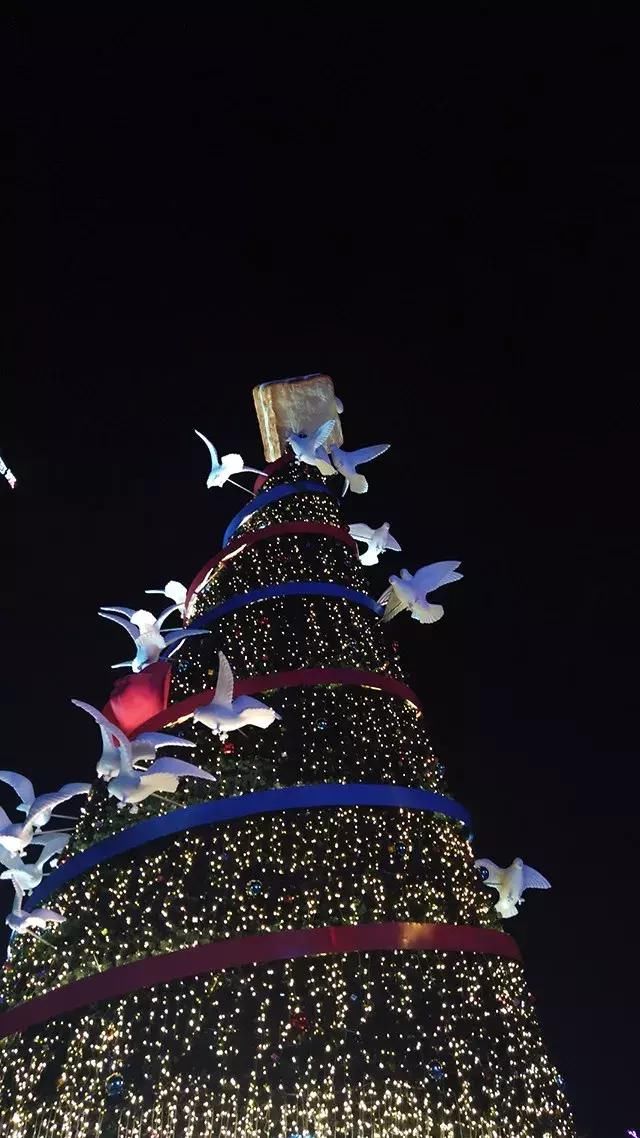 节日夜景怎么拍最有氛围?这几个技巧学好超有