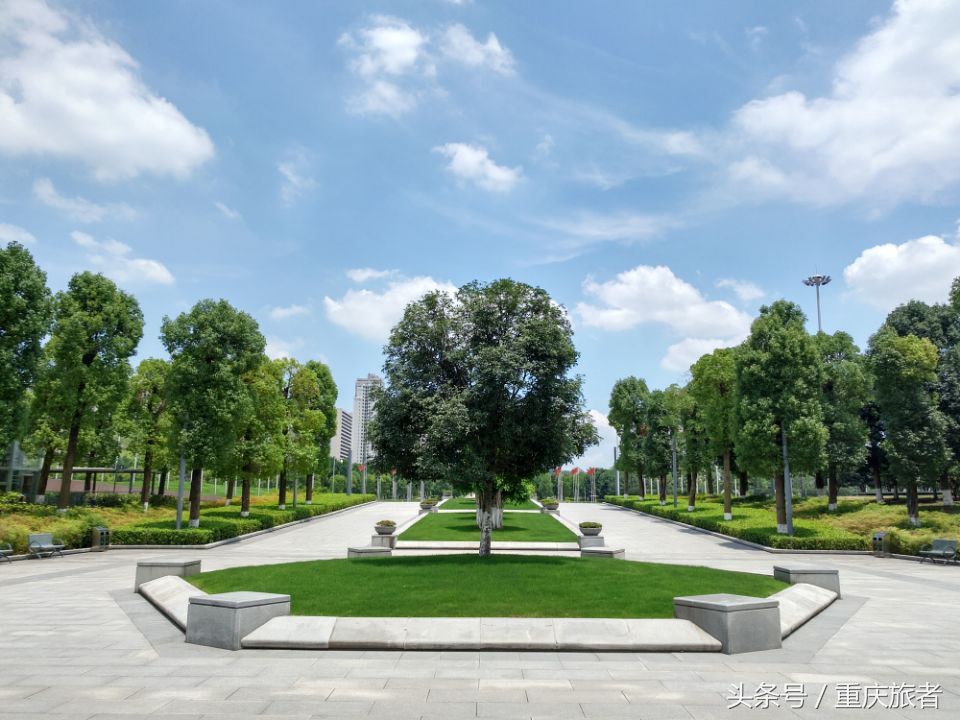 此次成心的到访,笔者看到了城市里不一样的风景,也懂得了"城市公园"