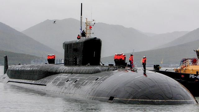 龙宫中的较量--美国哥伦比亚级战略核潜艇VS俄