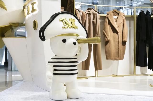 泰迪寻宝记｜Max Mara 成都秋冬时装秀，开启浪漫航程
