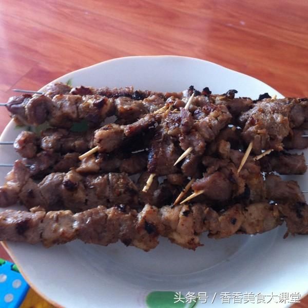 在家怎么给孩子做铁板鱿鱼 t013a67b027e22f6702.jpg