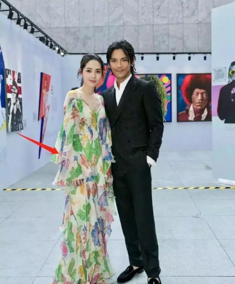 网传郭碧婷怀孕了,是不是有点太快了,曾轶可呢