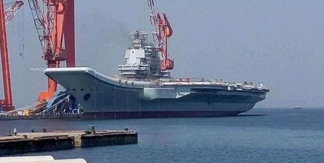 振奋人心!中国002型航母即将试航,脚手架已拆