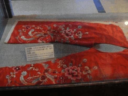 古代新娘嫁妆,娘家必备3样情趣:一个接落红,另图片大妈农村穿洞房大全图片