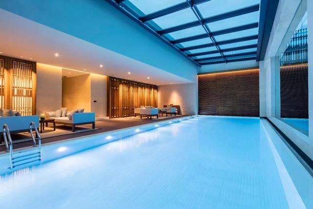 上海也有极致的避世酒店！仅靠35间别墅和一座古戏台成为江浙最向