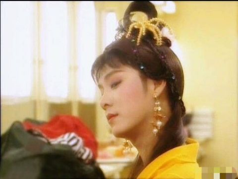 古装造型中男扮女装的男明星们,霍建华最辣眼