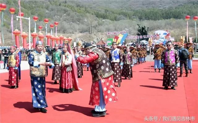 第13届吉林市开江鱼美食节盛大启幕！重现古老满族渔民捕鱼醒网！