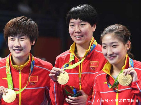 刘诗雯打丁宁11比0后主动道歉说对不起,看丁