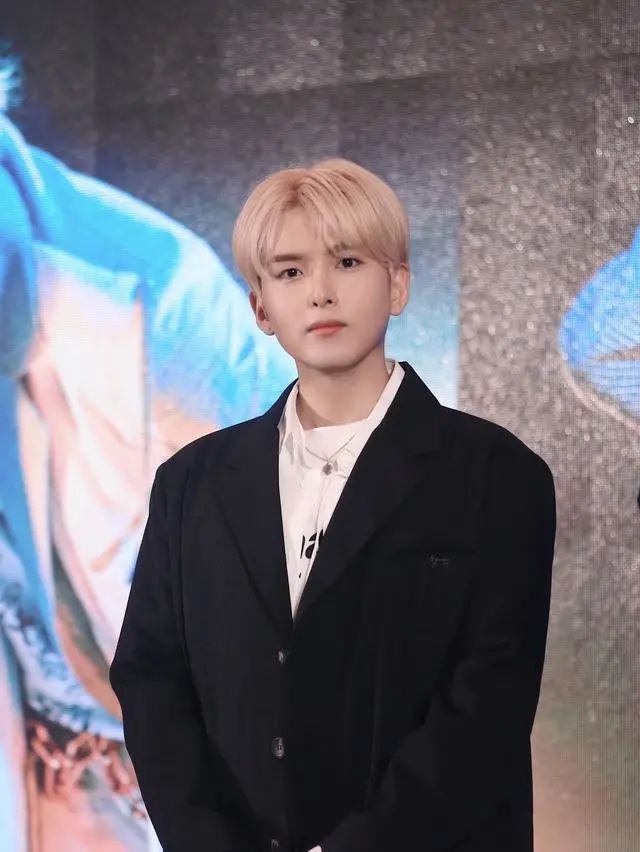 SuperJunior金厉旭承认恋情并道歉 女方比他小7岁