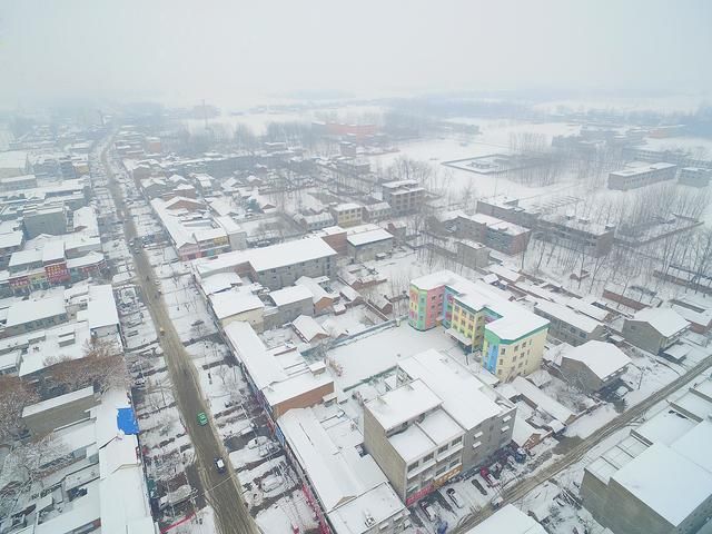 看最美雪景 来郸城南丰镇!