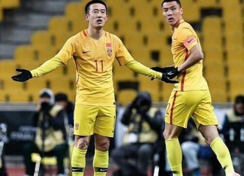 东亚杯国足与韩国比赛结果