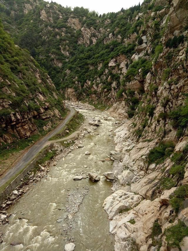 骑行终南山无名大峪谷