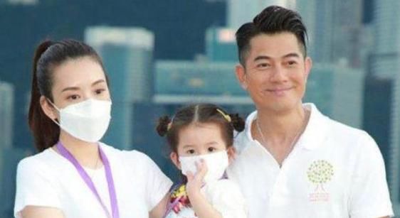 当天王女儿多幸福？刘德华买私人飞机代步，黎明送游艇当玩具