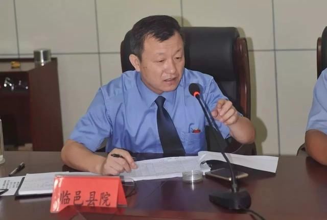 最美检察官王健:最美不过是担当_【今日爆点】