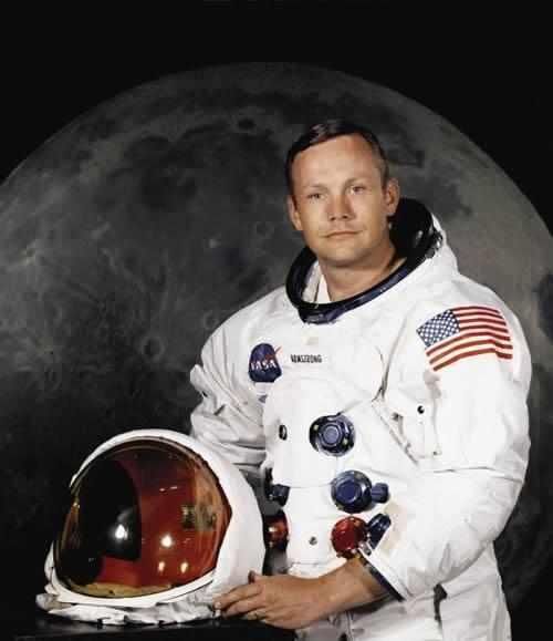 第一个登上月球的人是谁 最早登上月球的人类