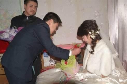 查出怀的男孩婆婆才同意结婚，婚礼上我说出真相，婆婆当场晕倒