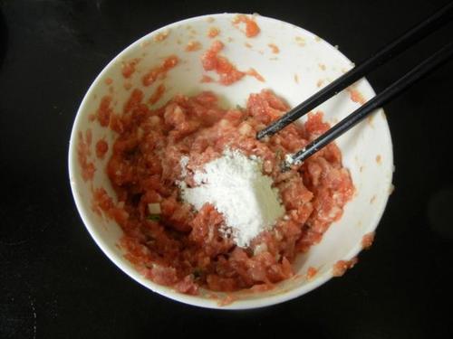 烧卖馅料怎么做好吃窍门 t01417a688b81957117.jpg