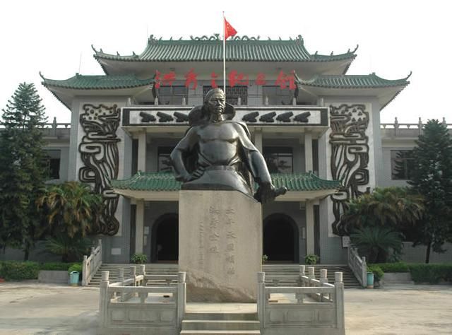 天王洪秀全之死一锤定音,故居旁他手植的一棵龙眼树年年结果