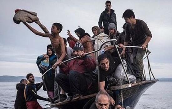 难民问题折磨欧洲,继意大利之后,匈牙利阻止民