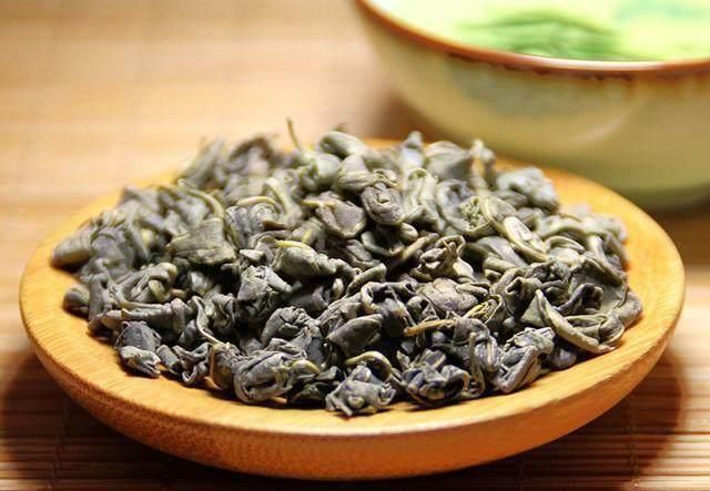 血脂是血管的定时炸弹！此物每天3克，血管干干净净，血脂全溶光