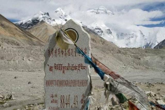 你只知道珠穆朗玛峰8844米高，你知道它有多长吗？