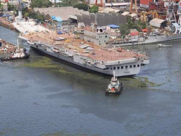 什么情况?张局座罕见为印度航母辟谣!