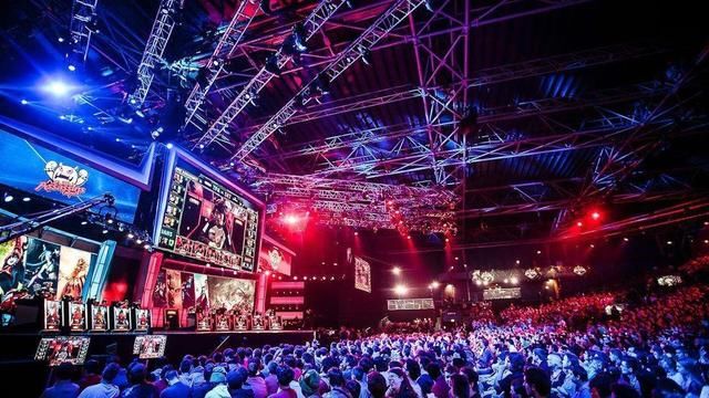 搞动漫店加盟有没有出路?且看亚运会电子竞技