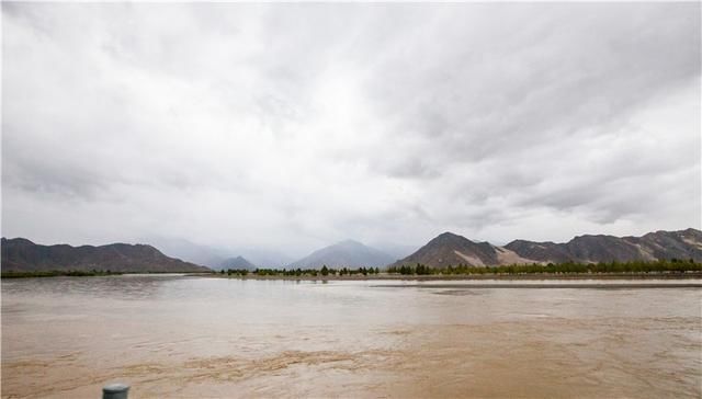 西藏雅鲁藏布江游玩攻略