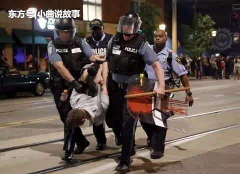 怎么去美国当警察 t0144083f421b7ad701.jpg