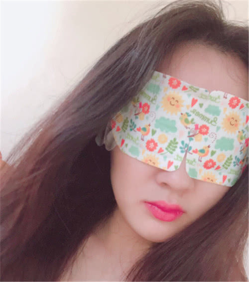 疯狂打call尔木萄蒸汽眼罩，缓解眼睛疲劳，还促进眼霜吸收