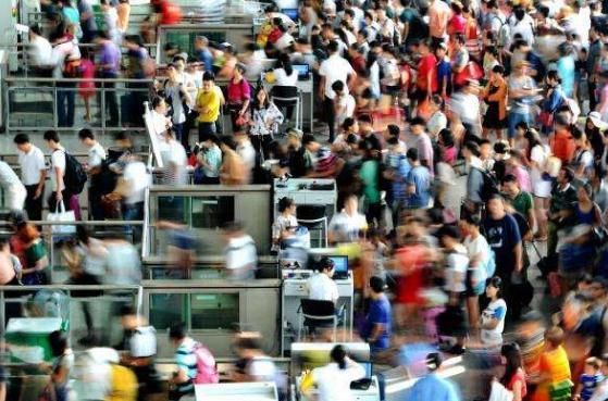 国家卫计委:去年我国流动人口2.45亿人 规模持