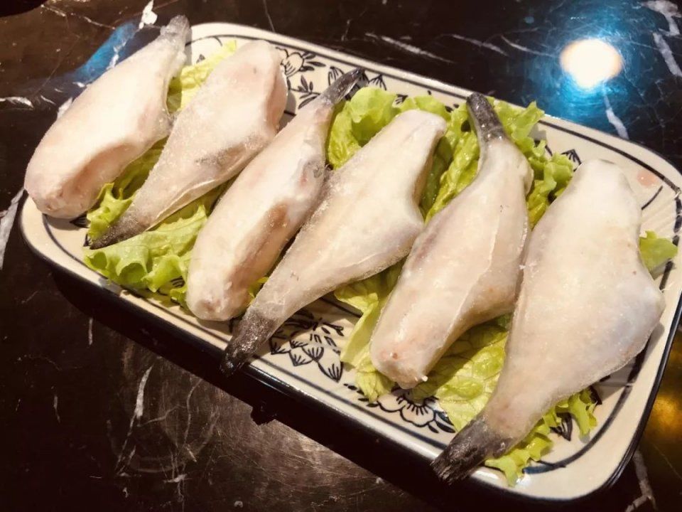 美食福利:7荤6素!锅底油碟全包!89元=3~4人抢