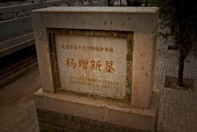 这位将军为中国守住了一百多万领土，死后这个地方立马发生了动乱