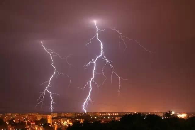 紧急预警！暴雨+9级大风已上路！淄博消防提醒您：下午没啥事建议