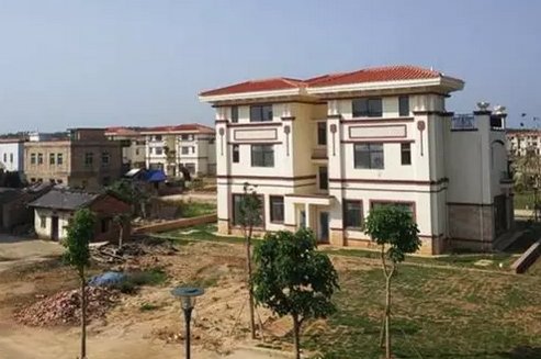 富豪建别墅免费赠村民反招骂 贪得无厌的让人厌恶