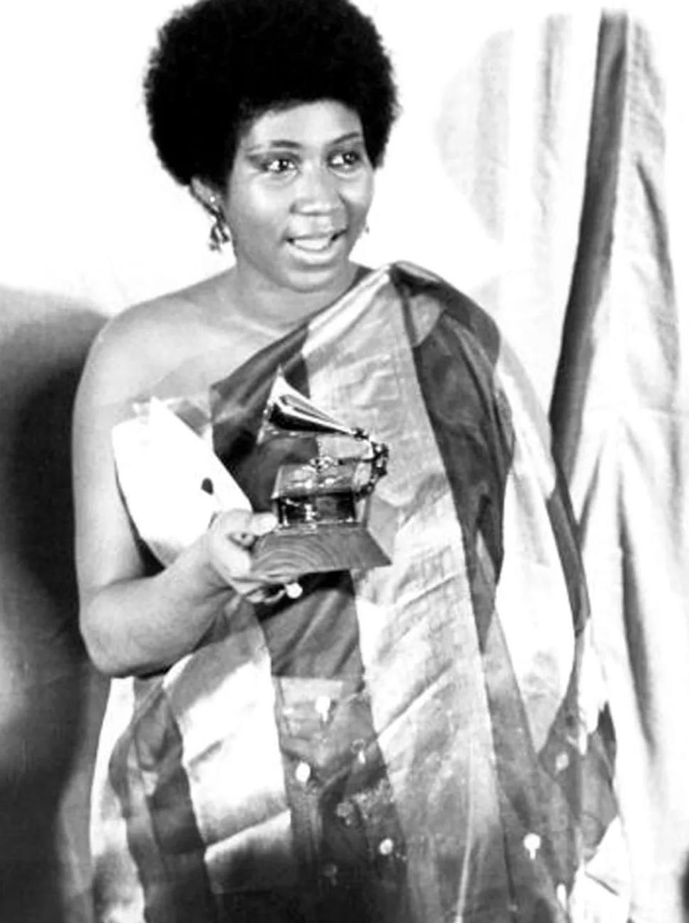 美国传奇灵魂歌后Aretha Franklin正在经历和癌