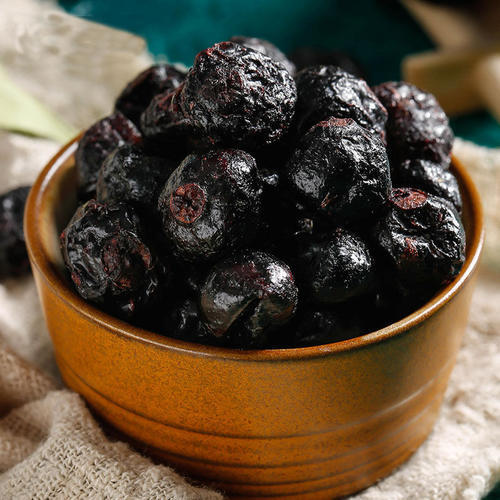 人到中年总失眠,专家提醒:常吃这几种食物,助睡