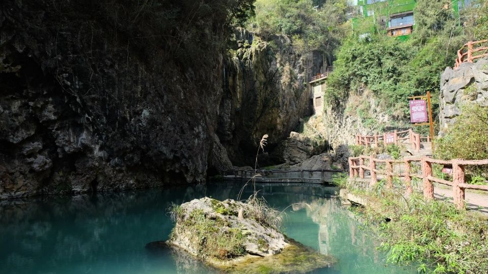 环中旅0006 一个刘伯温称的500年后云贵赛江南的风景区 红果树