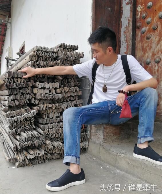 苗阜要较真？网友提示转发谣言要负法律责任