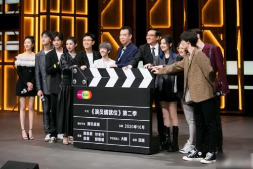 女演员总票房前三名出炉，第一名实至名归，看到杨幂不淡定了！