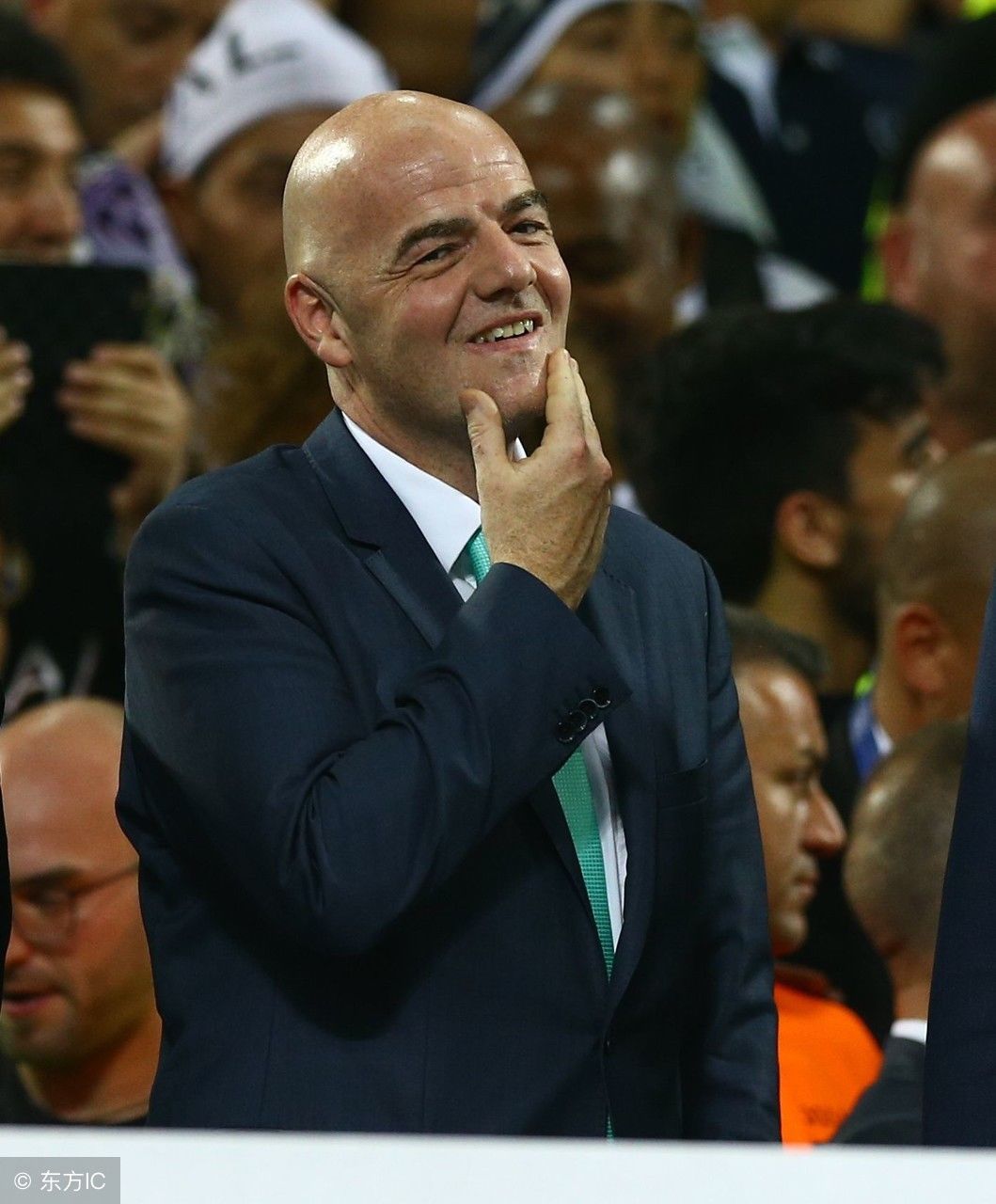 为啥他能坐在普京与沙特王储之间,谈笑风生?国