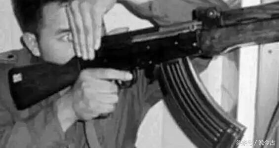 他是建国以来的头号悍匪，牺牲众多军警都没有亲自将他击毙