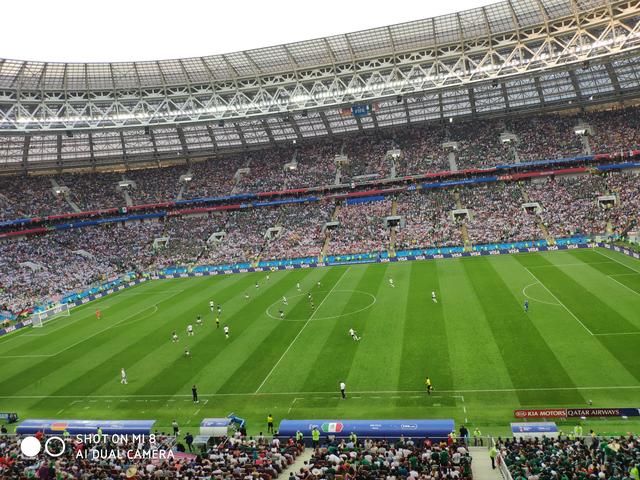 俄罗斯2018世界杯 德国vs墨西哥场内外的欢呼