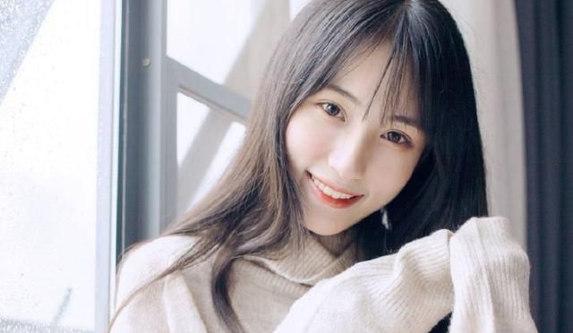 开心一笑:大半夜,夫妻吵架后,妻哭着来到闺蜜家