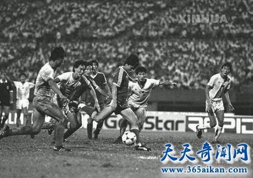 中国足球黑色三分钟,让无数球迷痛哭流泪